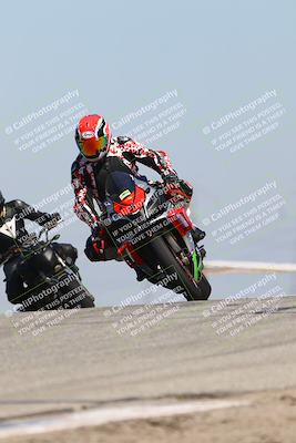 media/Mar-24-2025-2WTD (Mon) [[55b4b08488]]/C Group/1140am (Outside Grapevine)/